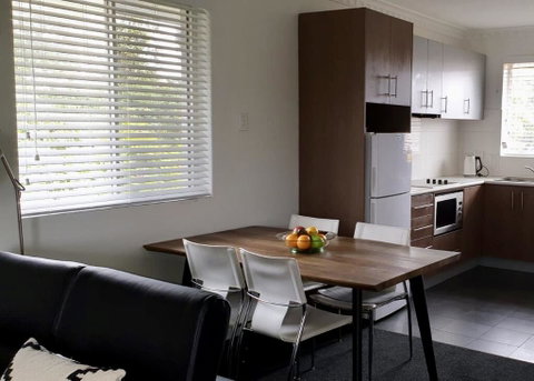 Superb 2 BR Apartment Minutes To CBD- Cen8 - Accommodation 4U 1