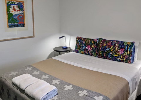 Superb 2 BR Apartment Minutes To CBD- Cen8 - Accommodation 4U 3
