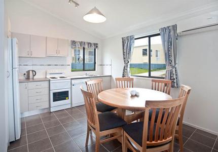 Surf Beach Narooma Holiday Park - Accommodation 4U 1