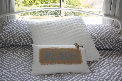 Surf Beach On Eric - Accommodation 4U 1