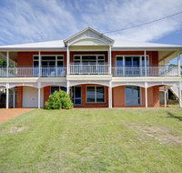 Surf Break - Fingal Bay - Accommodation 4U