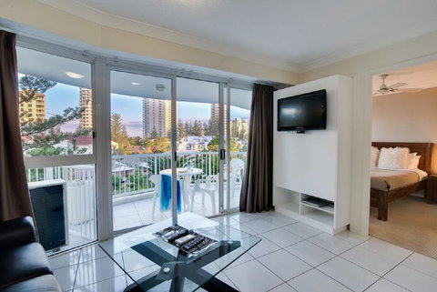 Surf Parade Resort - Accommodation 4U 2