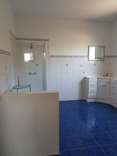 Symuya - Accommodation 4U 0