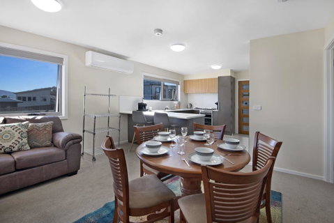 T-Bar On Twynam - Accommodation 4U 1