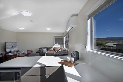 T-Bar On Twynam - Accommodation 4U 0