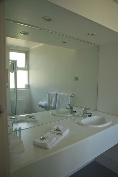 Taft Motor Inn - Accommodation 4U 3