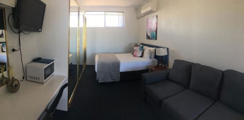 Tall Timbers Motel - Accommodation 4U 1