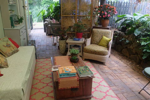 Tamborine Treats - Accommodation 4U 3