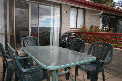 Tanderra 17/28 Park Road - Accommodation 4U 3