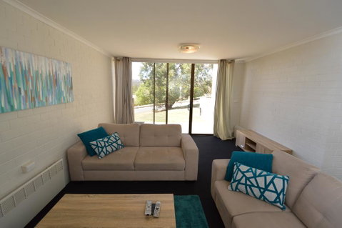 Tanderra 2 - Accommodation 4U 3