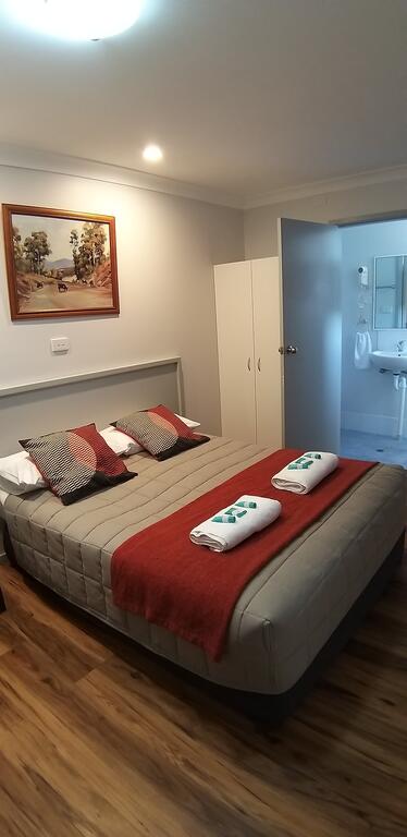 Taree Country Motel - Accommodation 4U 2