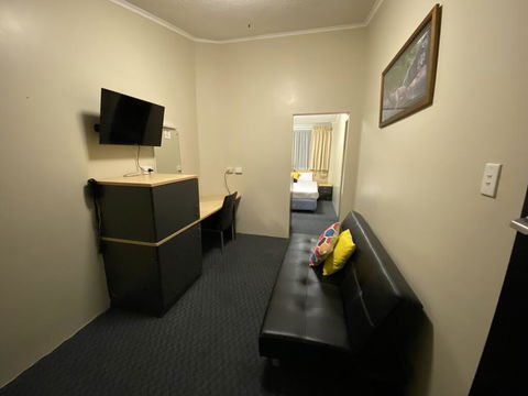 Taree Motor Inn - Accommodation 4U 2