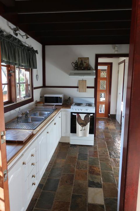Ted And Stellas On Tamborine - Accommodation 4U 2