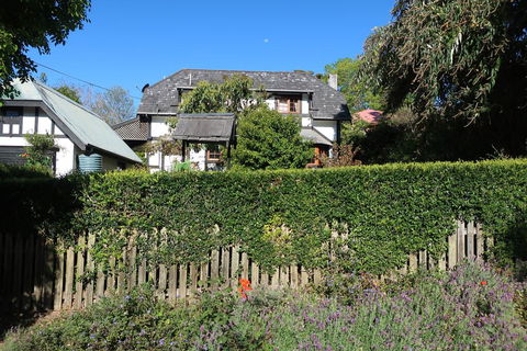 Ted And Stellas On Tamborine - Accommodation 4U 0