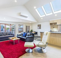Tennysons On Sackville - Accommodation 4U
