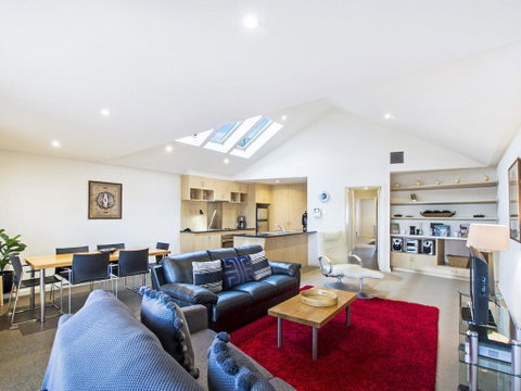 Tennysons On Sackville - Accommodation 4U 3