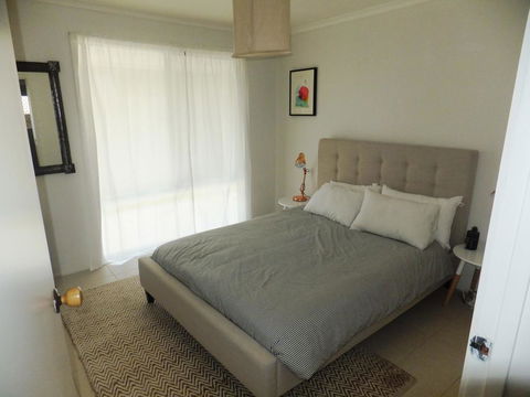 TERRIFIC ON TAMARA CRESCENT - Accommodation 4U 1