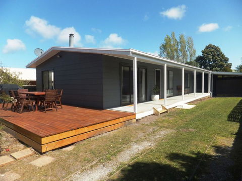 TERRIFIC ON TAMARA CRESCENT - Accommodation 4U 0