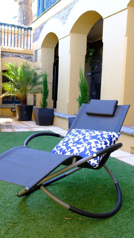 The 'Cloisters' Apartment At Albert Hall - Accommodation 4U 2