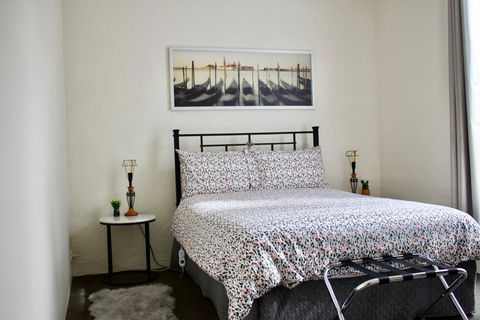 The Apartment - Moyston - Accommodation 4U 1