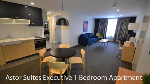 The Astor Suites - Accommodation 4U 2