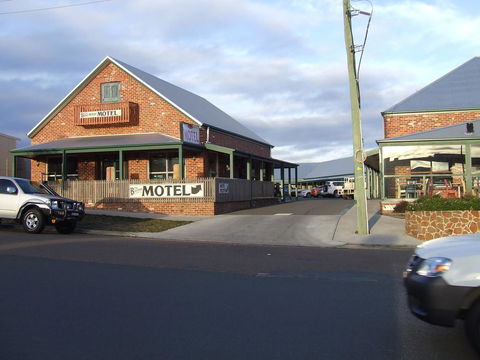 The Bakehouse Motel - Accommodation 4U 0