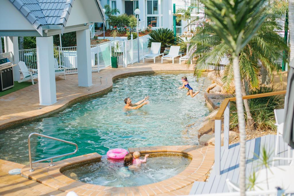 Coolangatta QLD Accommodation 4U