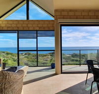 The Beach House - Port Bouvard - Accommodation 4U
