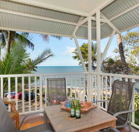 The Beach Shack 3BR Waterfront Resort Own WIFI - Accommodation 4U