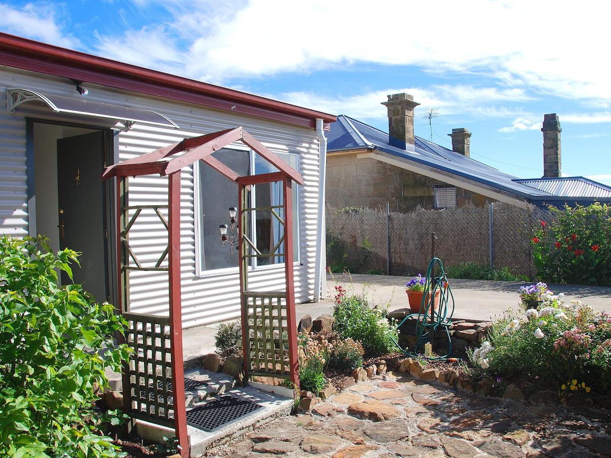 Antill Ponds TAS Accommodation 4U