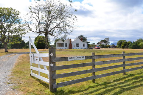 Buttons Cottage For Canyon & Rain Forest Walks With In House Dining - Accommodation 4U 1