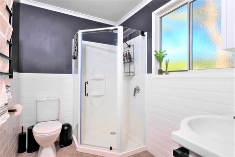 Three Beaches - Accommodation 4U 6