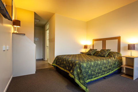 Mornington Inn - Accommodation 4U 2