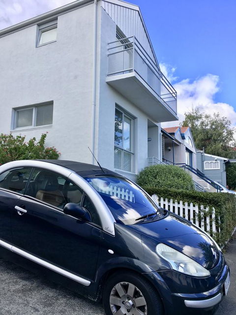 4 At 8 Townhouse Newcastle St - Accommodation 4U 8