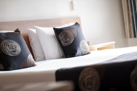 Black Buffalo - Accommodation 4U 5
