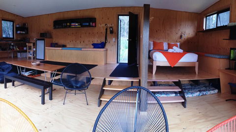BAY OF FIRES ECO HUT Off Grid Experience At Binalong Bay - Accommodation 4U 8