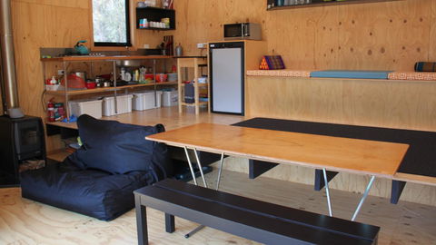BAY OF FIRES ECO HUT Off Grid Experience At Binalong Bay - Accommodation 4U 6