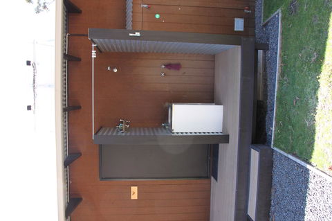 BAY OF FIRES ECO HUT Off Grid Experience At Binalong Bay - Accommodation 4U 1