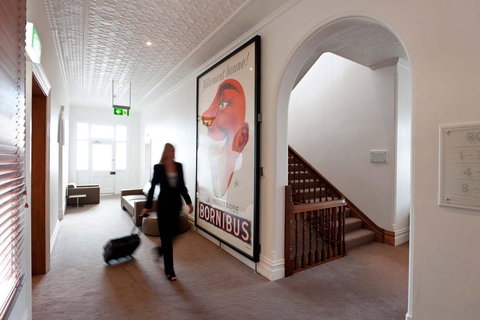 Ikon Hotel - Accommodation 4U 25