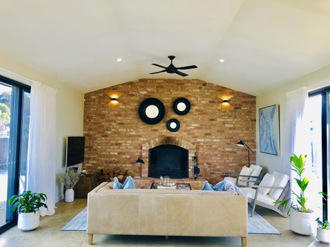 EMBRACING EVANDALE - Hosted By L'Abode Accommodation - Accommodation 4U 0