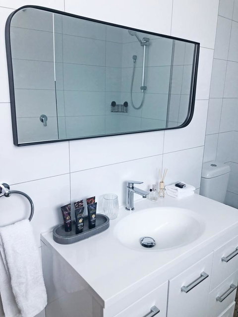 EMBRACING EVANDALE - Hosted By L'Abode Accommodation - Accommodation 4U 22