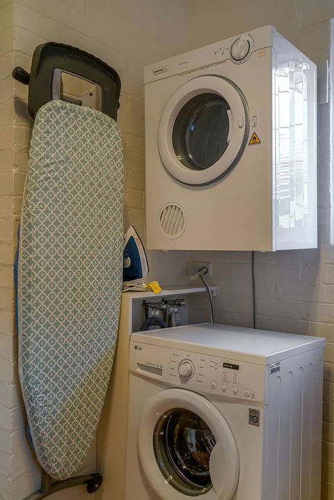 Gorgeous Hobart Accommodation - Park On Park - New Town - Accommodation 4U 41
