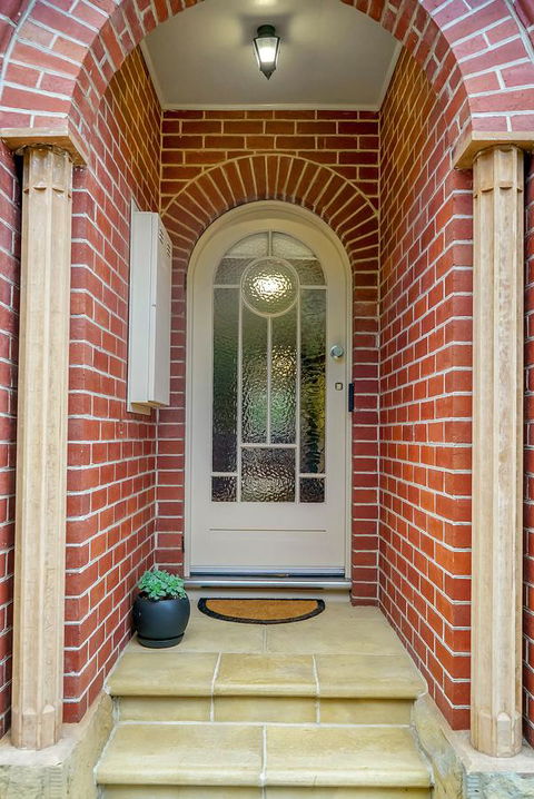 Gorgeous Hobart Accommodation - Park On Park - New Town - Accommodation 4U 5