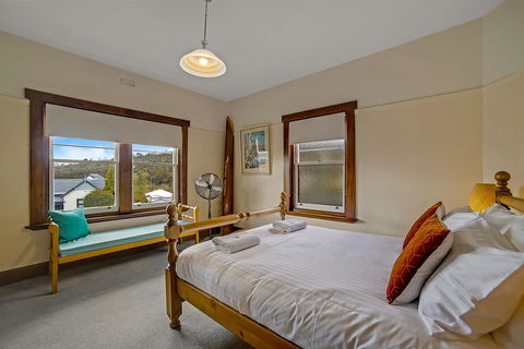 Gorgeous Hobart Accommodation - Park On Park - New Town - Accommodation 4U 26
