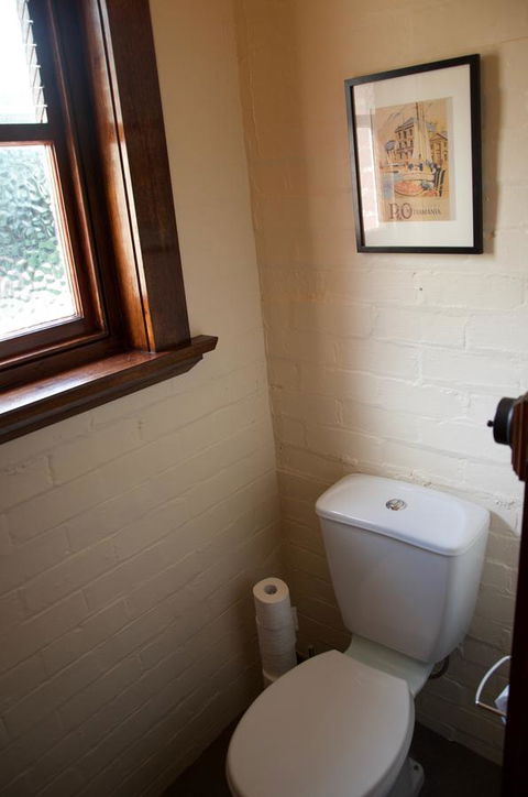 Gorgeous Hobart Accommodation - Park On Park - New Town - Accommodation 4U 35