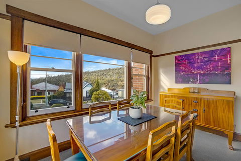Gorgeous Hobart Accommodation - Park On Park - New Town - Accommodation 4U 17