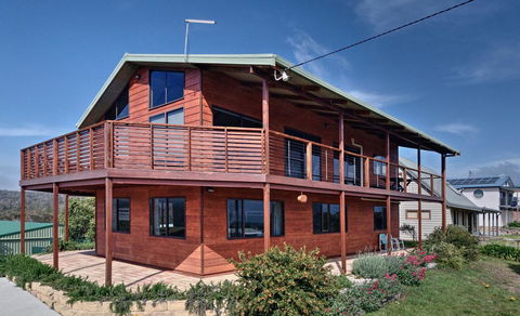 Zenith - Accommodation 4U 15