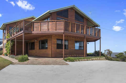 Zenith - Accommodation 4U 23