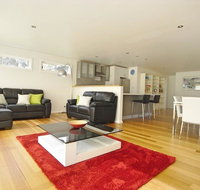 Seaview Apartment - Accommodation 4U