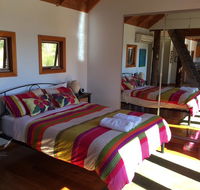 The Tree House - Accommodation 4U